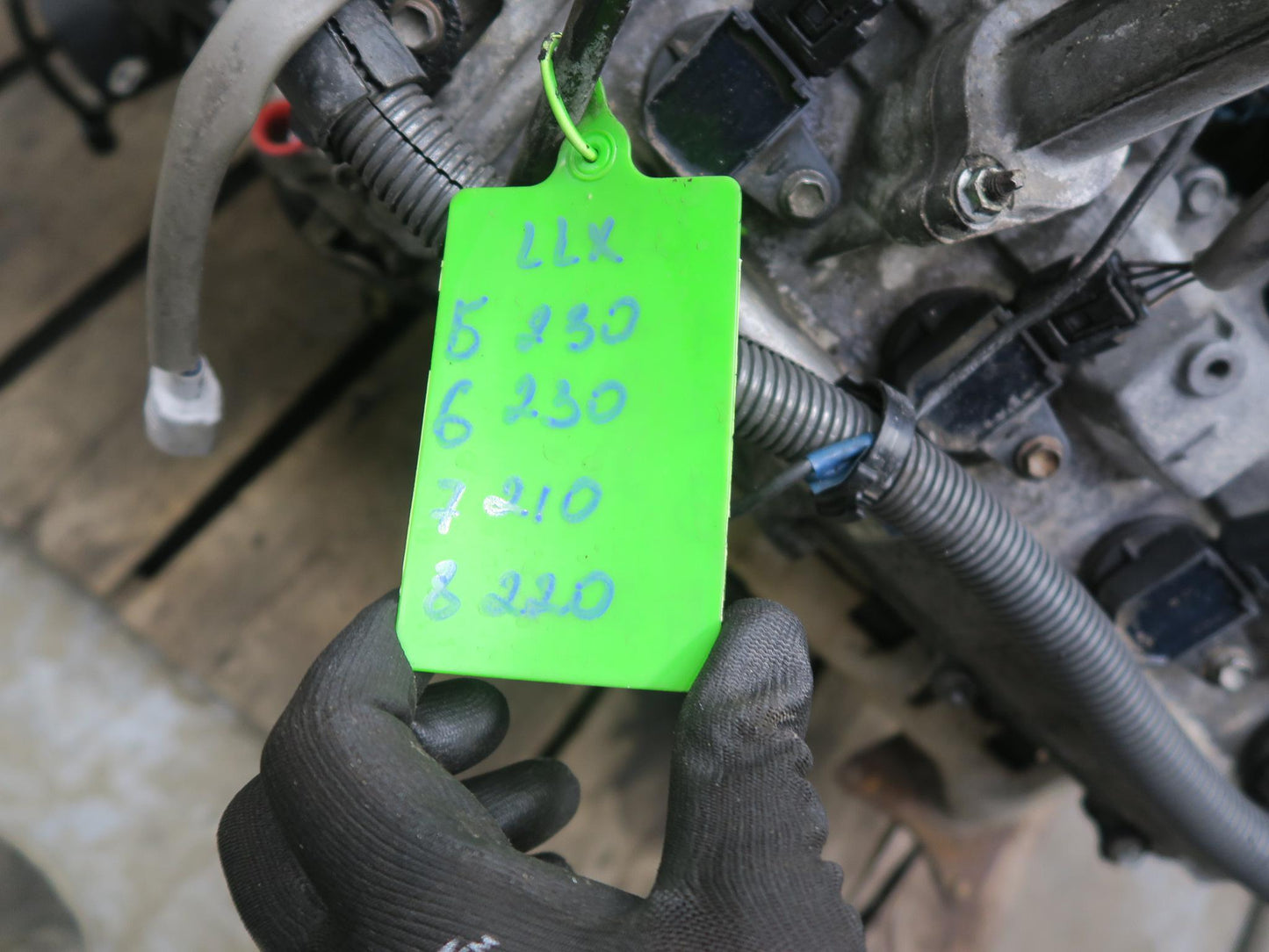 2004 Lexus UZJ100L LX470 4.7L V8 2UZFE Complete Engine Motor VIN T 5th Digit