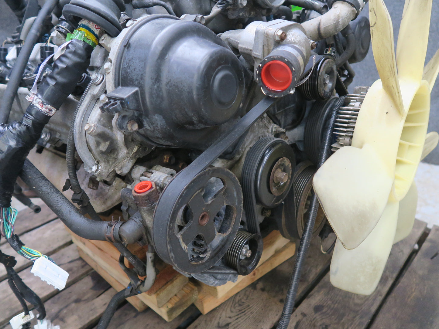 2004 Lexus UZJ100L LX470 4.7L V8 2UZFE Complete Engine Motor VIN T 5th Digit
