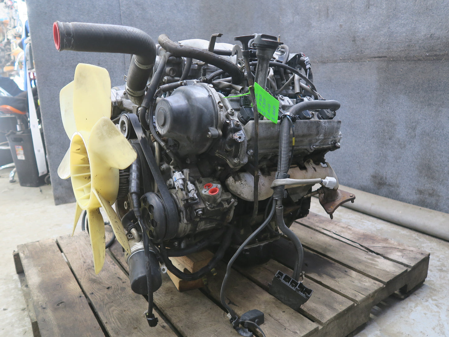 2004 Lexus UZJ100L LX470 4.7L V8 2UZFE Complete Engine Motor VIN T 5th Digit