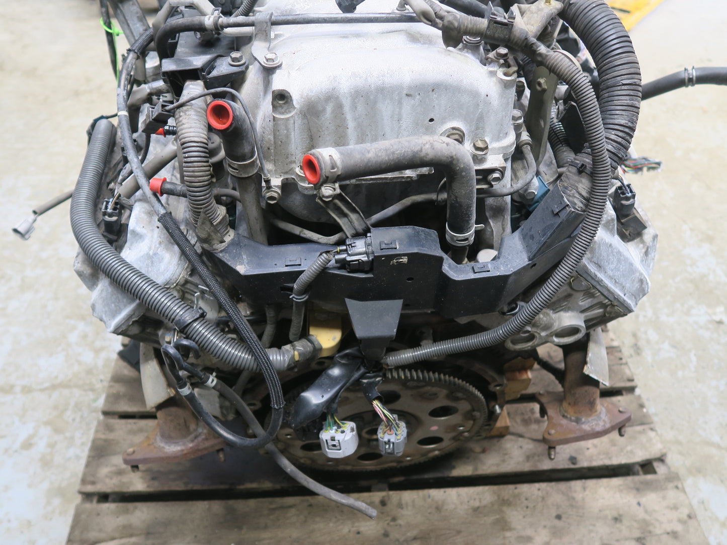 2004 Lexus UZJ100L LX470 4.7L V8 2UZFE Complete Engine Motor VIN T 5th Digit