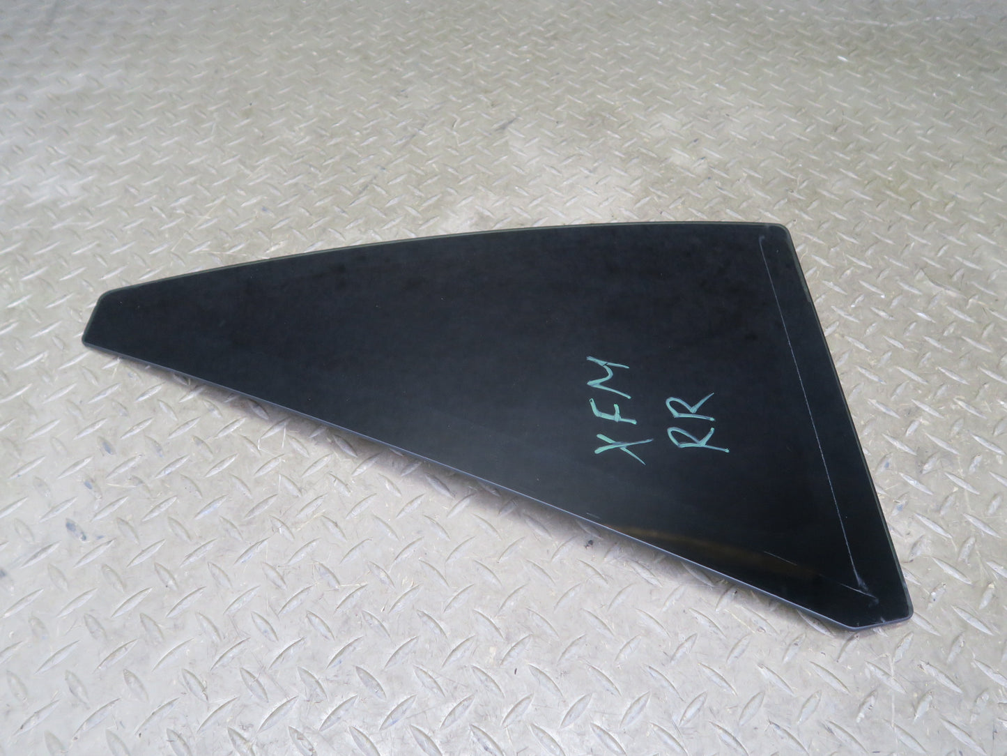 00-06 BMW E53 X5 Rear Right Door Fixed Corner Glass Window OEM