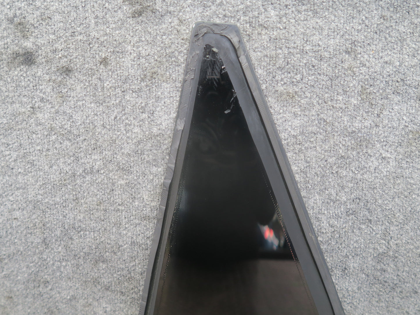 00-06 BMW E53 X5 Rear Right Door Fixed Corner Glass Window OEM