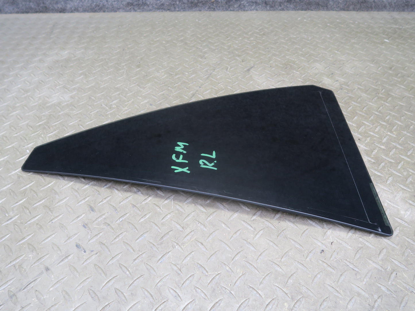 00-06 BMW E53 X5 Rear Left Door Fixed Corner Glass Window OEM