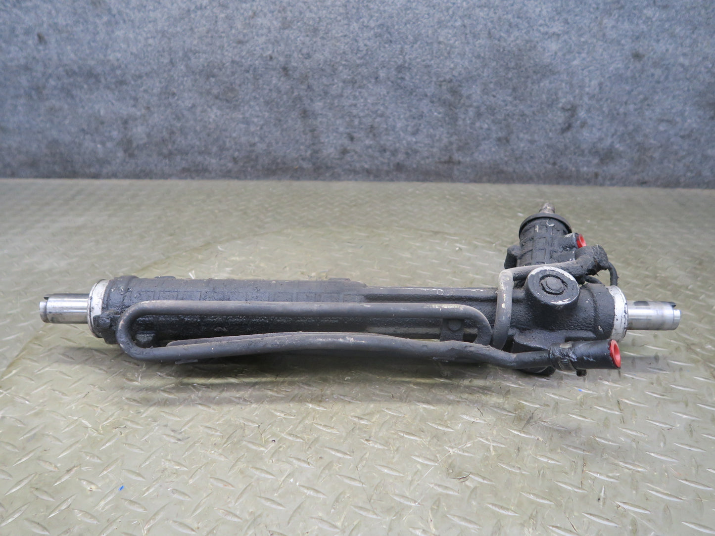 94-99 BMW E36 318ic Hydraulic Power Steering Rack & Pinion OEM