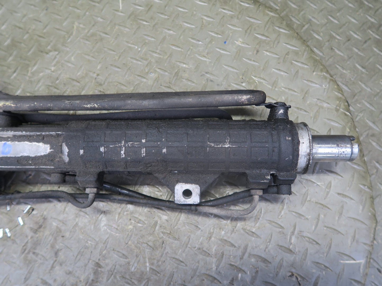94-99 BMW E36 318ic Hydraulic Power Steering Rack & Pinion OEM