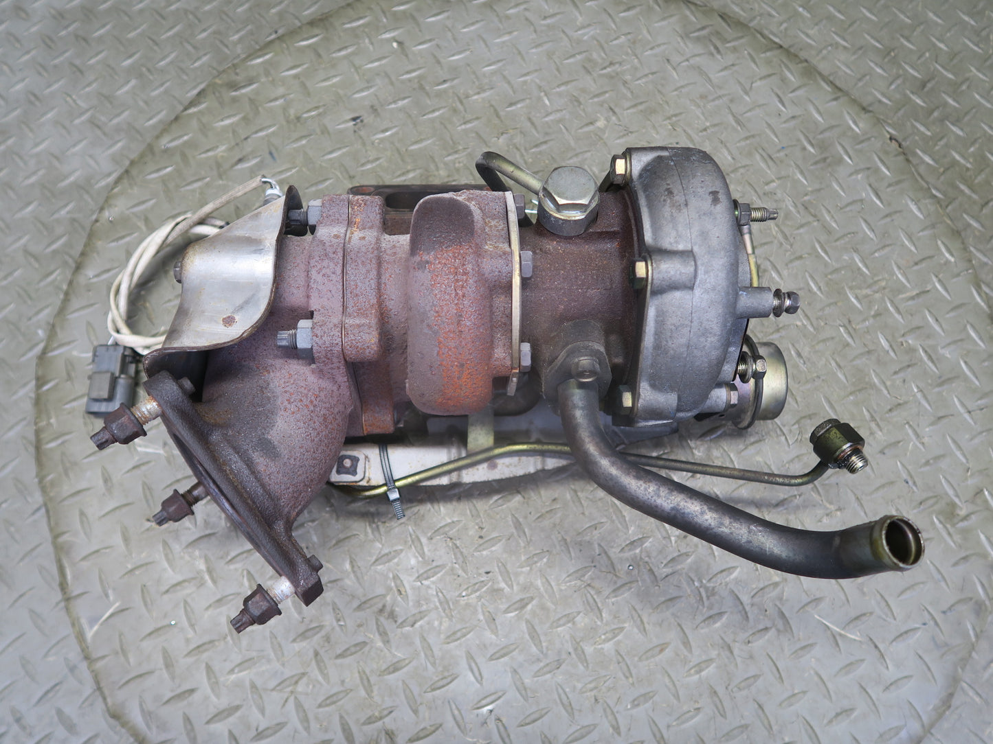 95-97 Nissan Gloria HY33 VQ30DET Engine Turbo Charger w Oil Tube Set 60K OEM