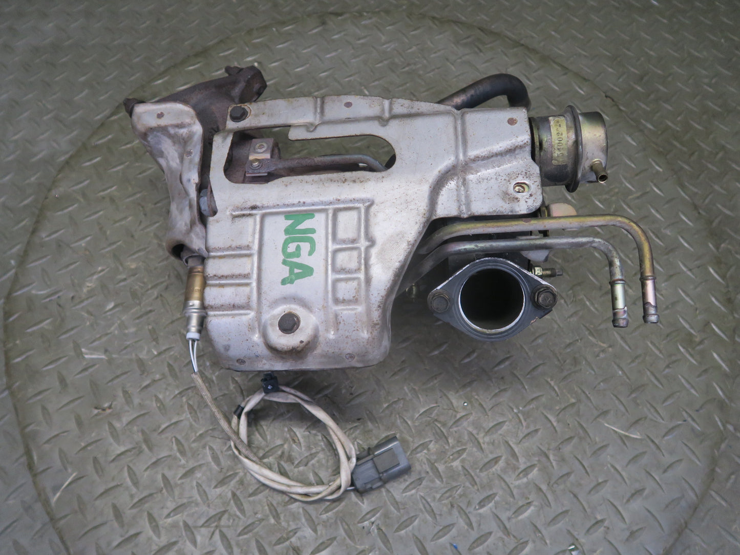 95-97 Nissan Gloria HY33 VQ30DET Engine Turbo Charger w Oil Tube Set 60K OEM