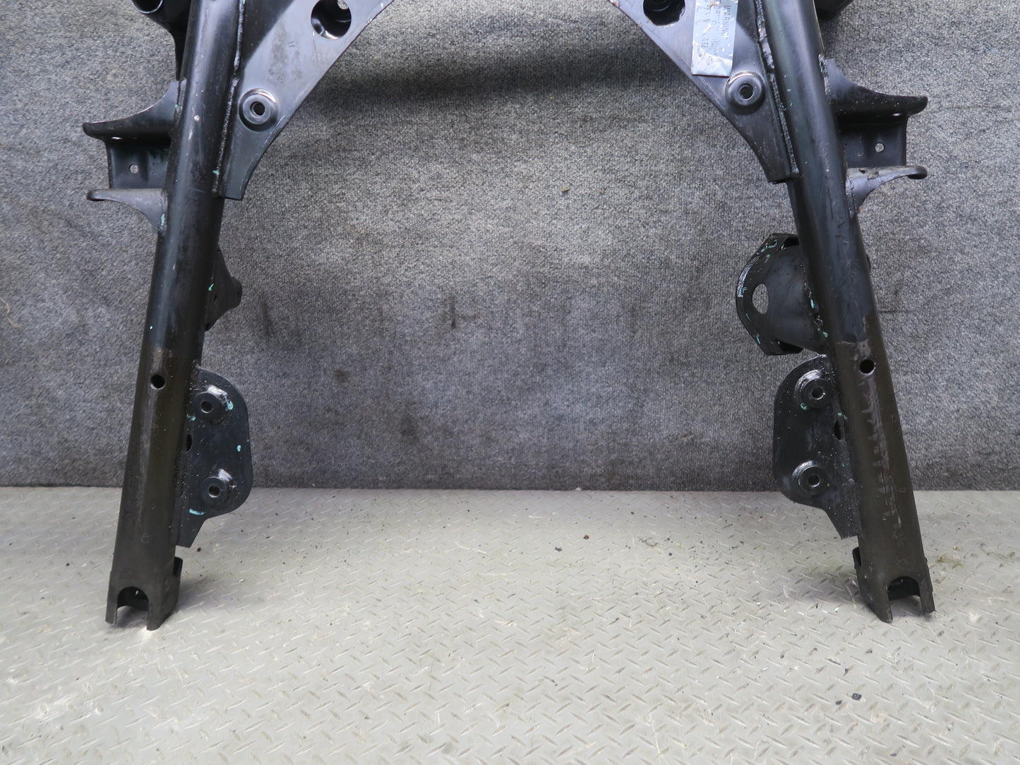 00-06 BMW E53 X5 Front Engine Suspension Crossmember Carrier Frame Cradle OEM
