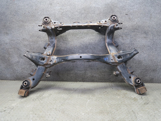 95-97 Nissan Gloria HY33 AT Rear Crossmember Subframe Bracket 60K Miles OEM