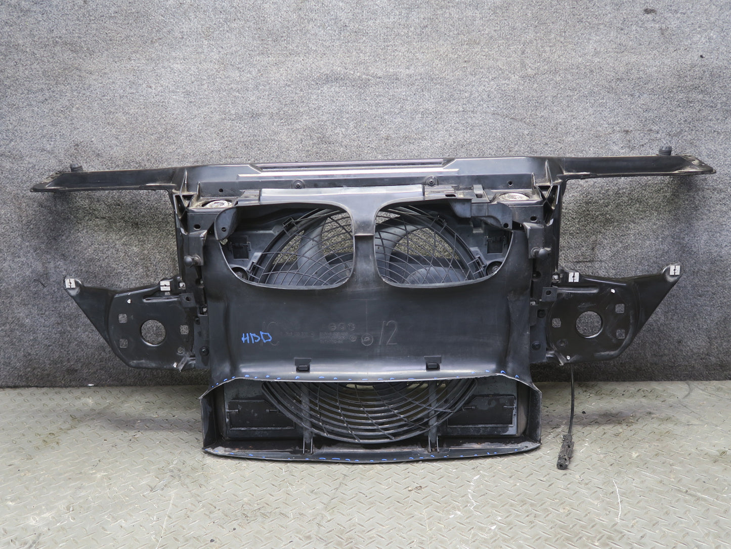 01-03 BMW E46 330ci Convert Front Radiator Air Duct Reinforcement Panel Assy OEM