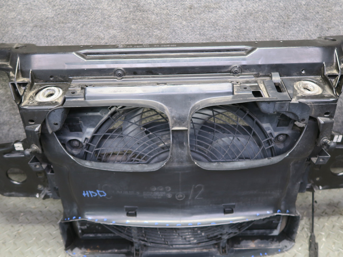 01-03 BMW E46 330ci Convert Front Radiator Air Duct Reinforcement Panel Assy OEM