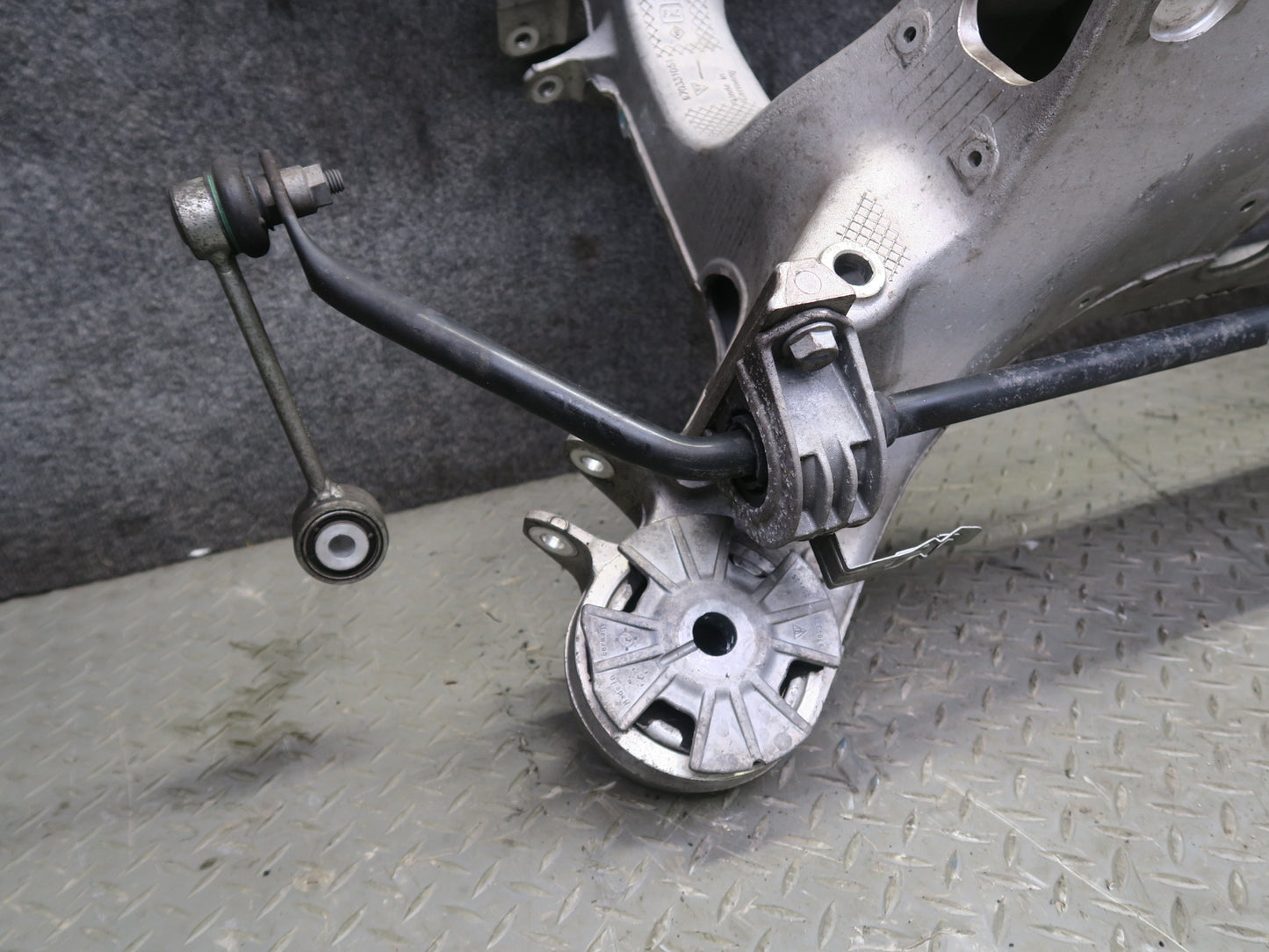 14-16 Porsche Panamera 970 3.6L AWD Rear Suspension Crossmember Subframe Cradle