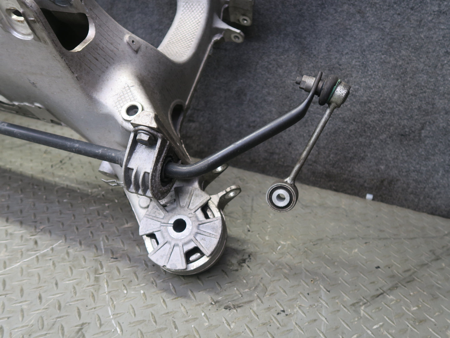 14-16 Porsche Panamera 970 3.6L AWD Rear Suspension Crossmember Subframe Cradle