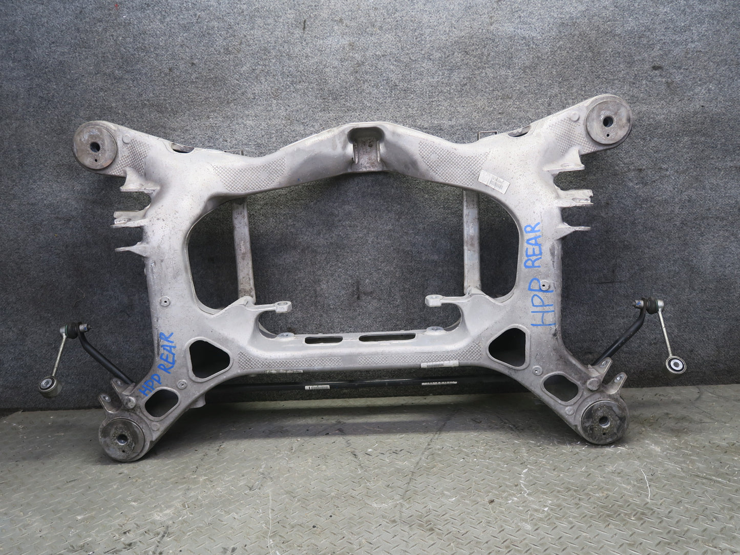 14-16 Porsche Panamera 970 3.6L AWD Rear Suspension Crossmember Subframe Cradle