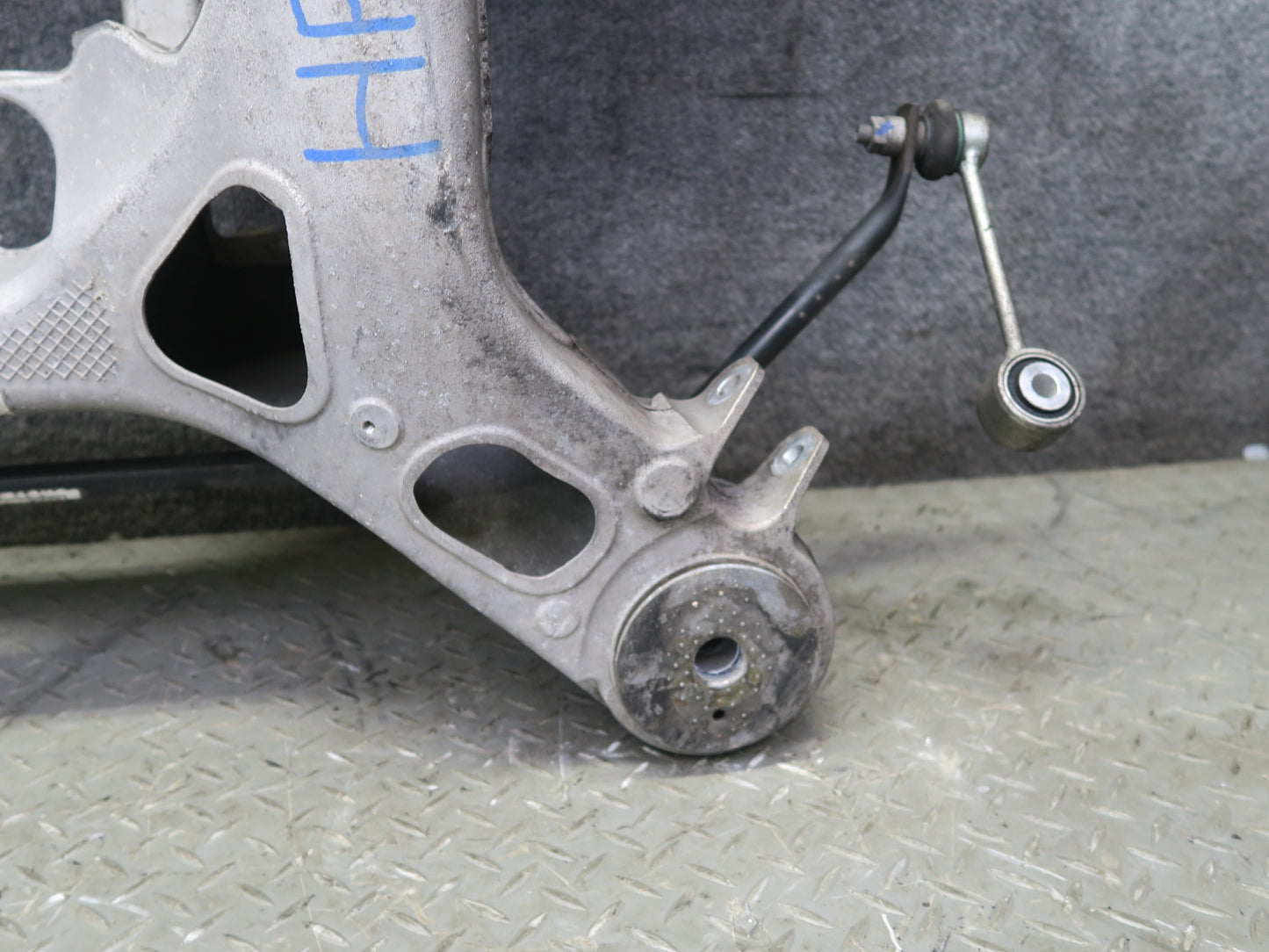 14-16 Porsche Panamera 970 3.6L AWD Rear Suspension Crossmember Subframe Cradle