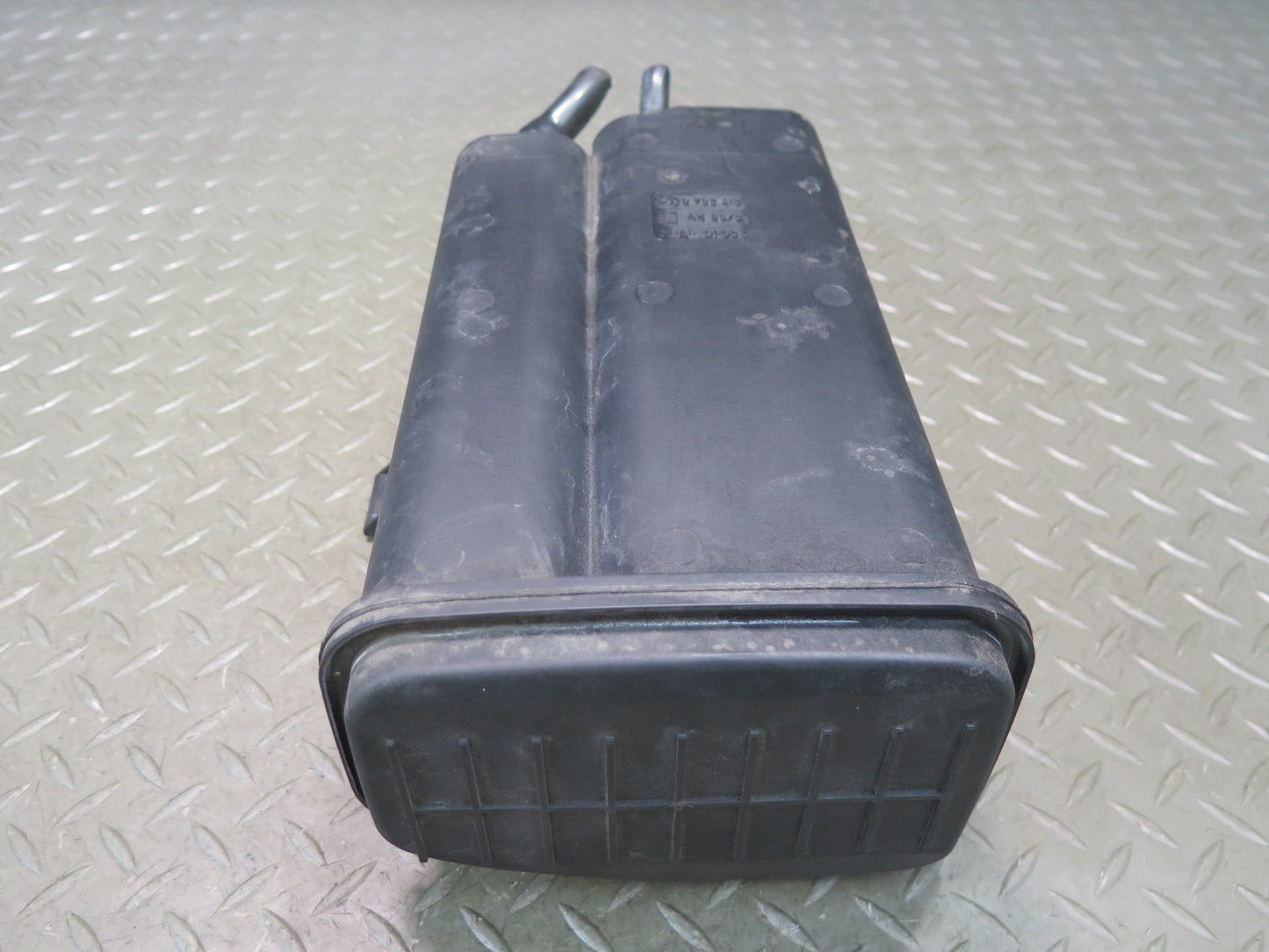 04-06 BMW E53 X5 Fuel Evap Vapor Charcoal Canister 6762410 OEM
