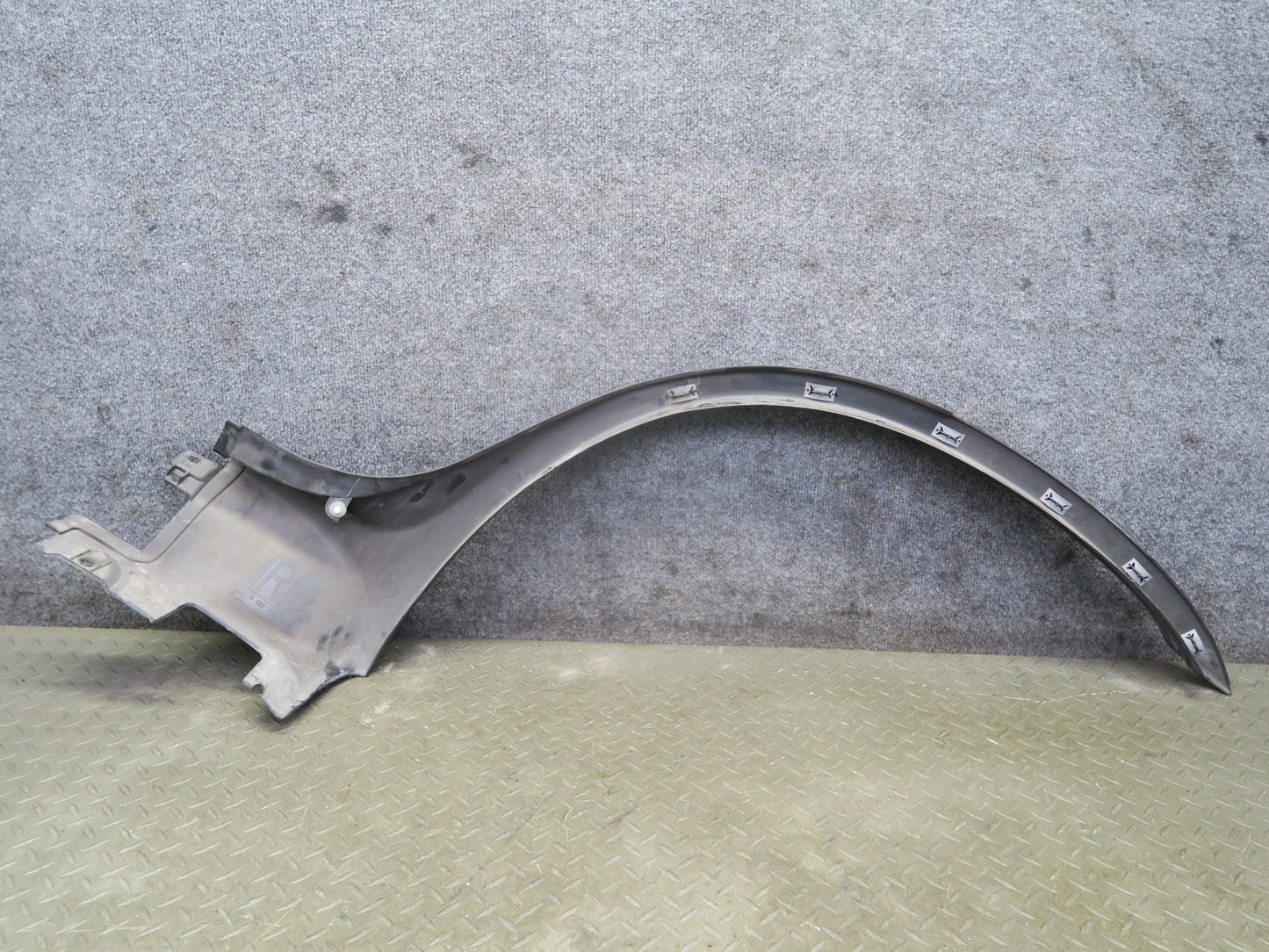 02-06 BMW E53 X5 Set of 2 Front & Rear Right Fender Wheel Arch Trim Molding OEM