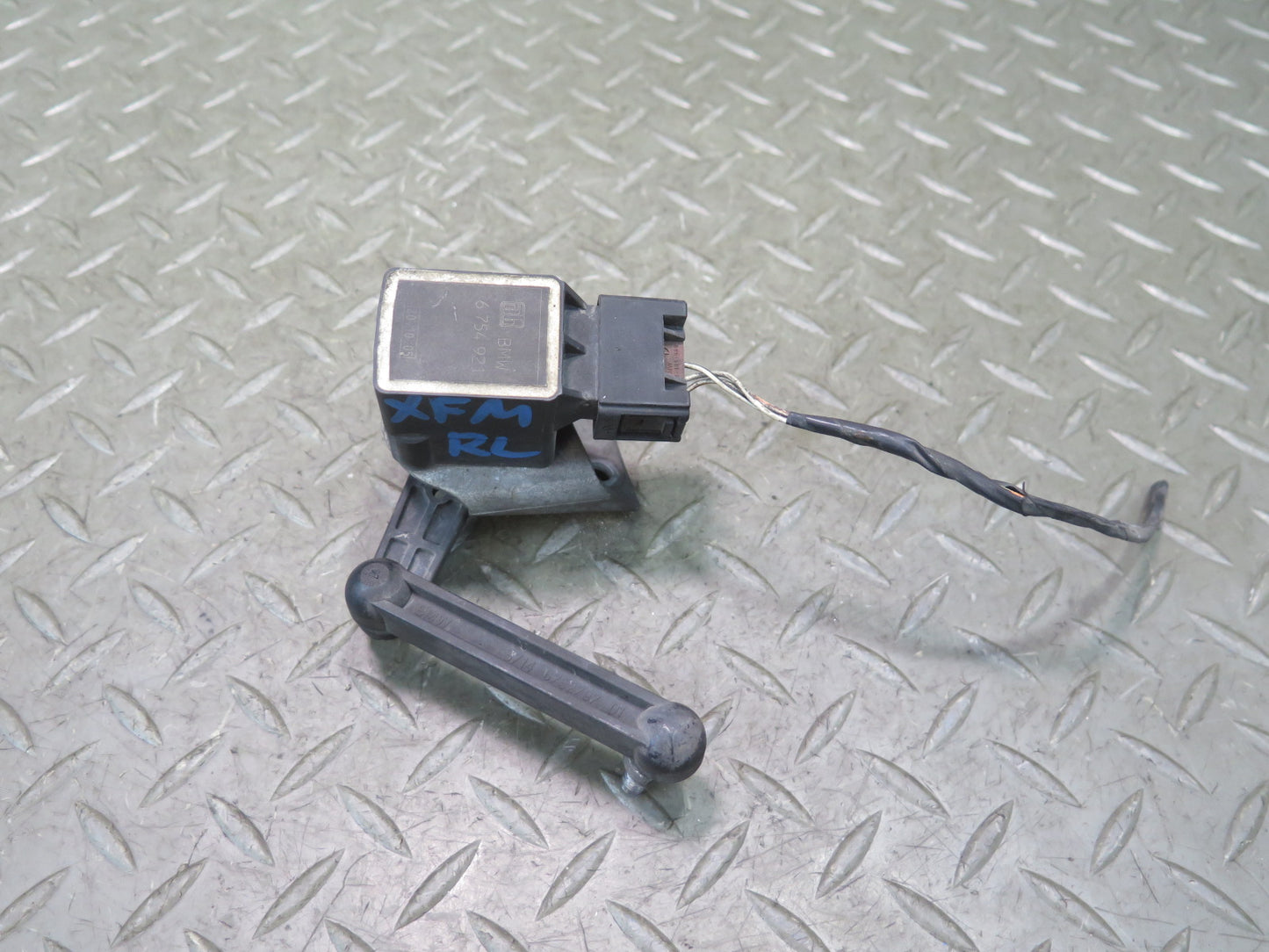 00-06 BMW E53 X5 Set of 2 Rear Left & Right Suspension Height Level Sensor OEM