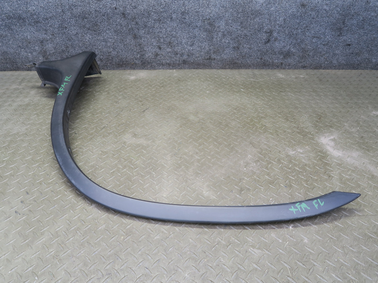02-06 BMW E53 X5 Set of 2 Front & Rear Left Fender Wheel Arch Trim Molding OEM