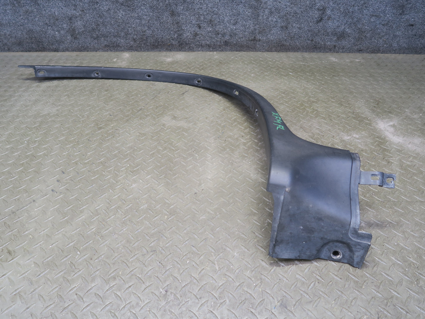 02-06 BMW E53 X5 Set of 2 Front & Rear Left Fender Wheel Arch Trim Molding OEM