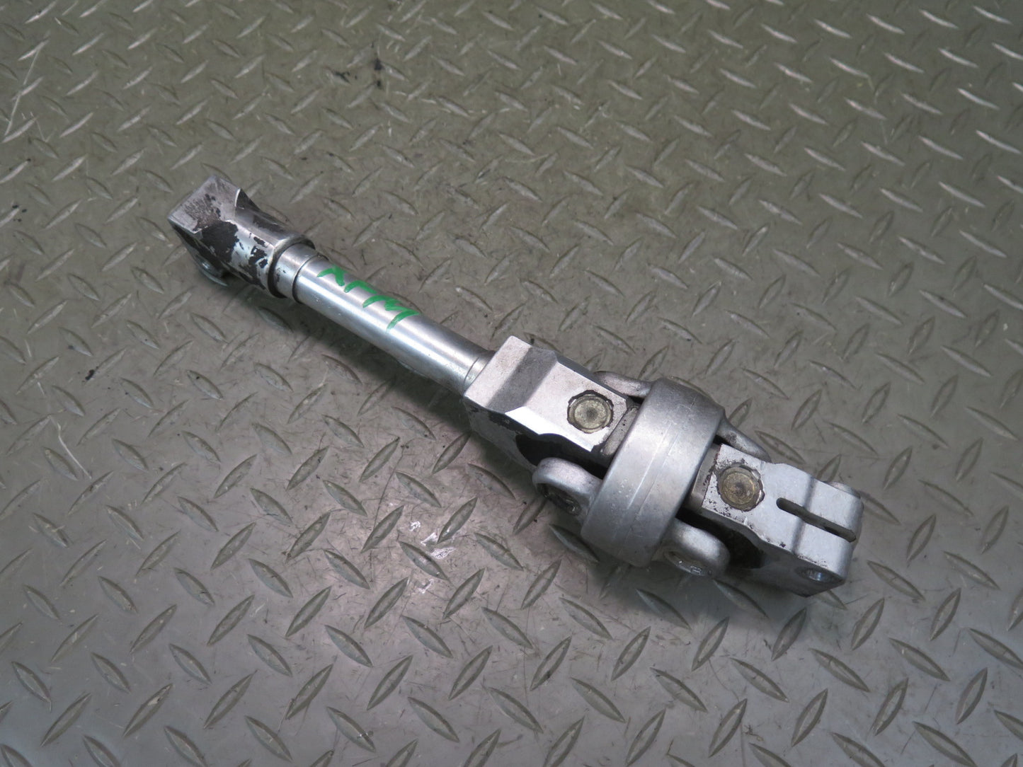 00-06 BMW E53 X5 Steering Column Lower U Joint Linkage Shaft OEM