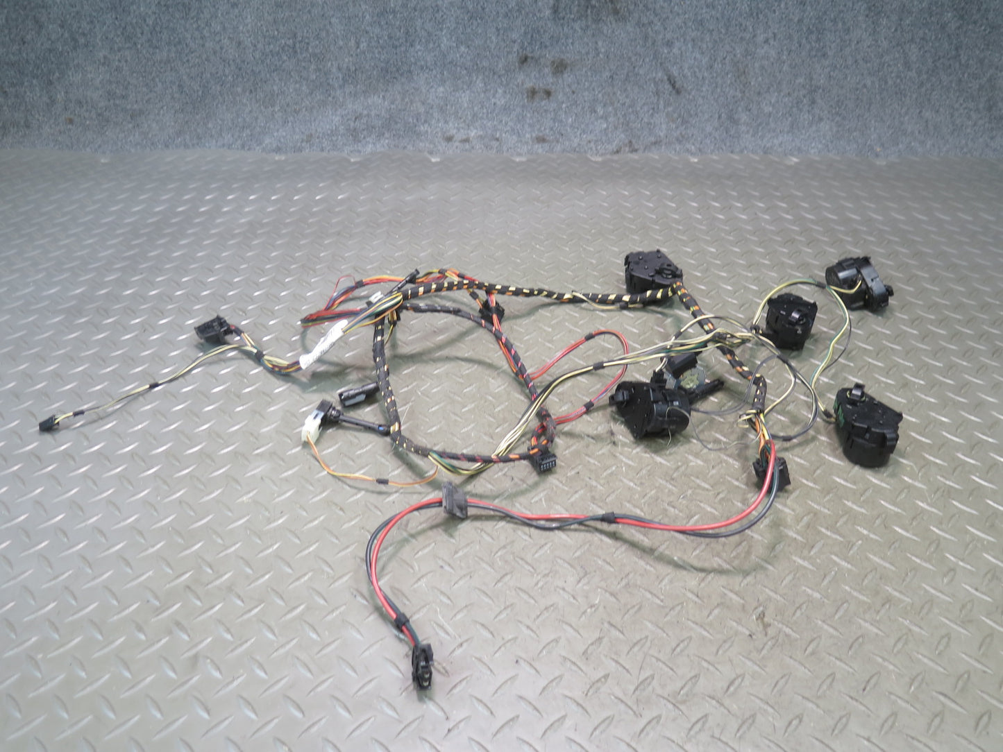 00-06 BMW E53 X5 A/C Heater Flap Door Actuator Motor Wiring Set OEM