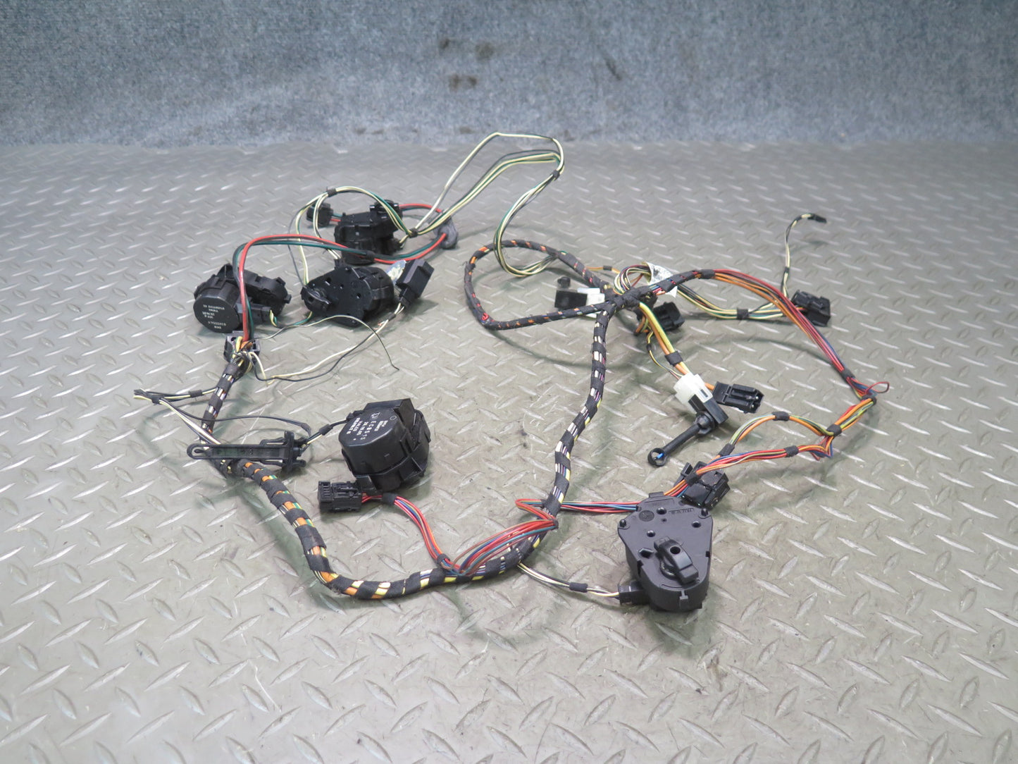 00-06 BMW E53 X5 A/C Heater Flap Door Actuator Motor Wiring Set OEM