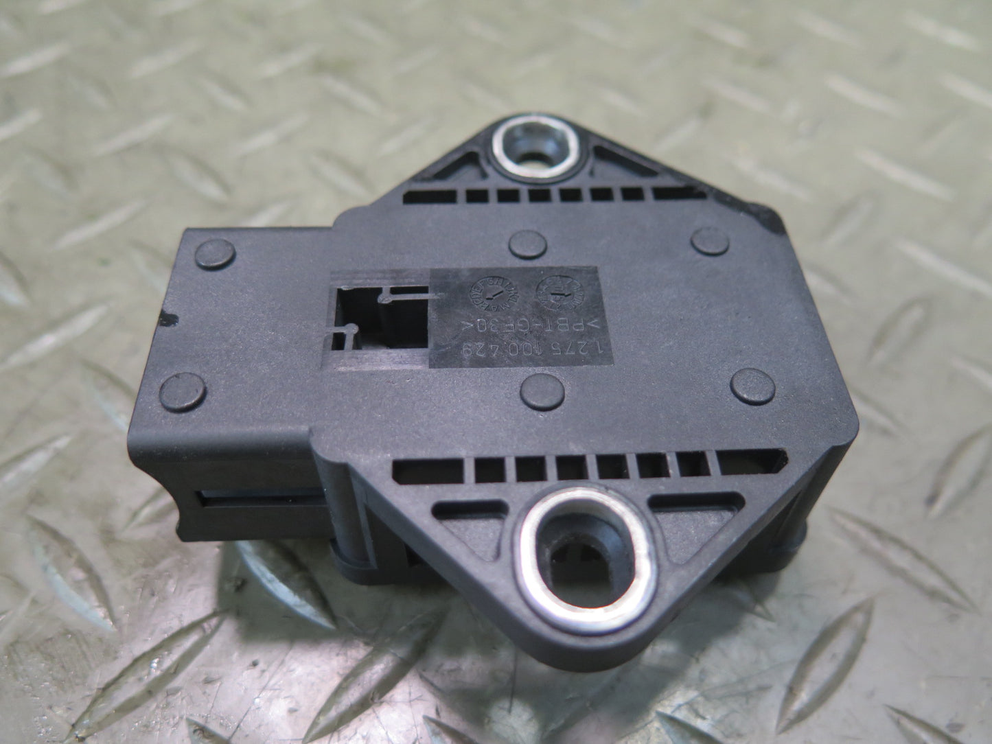 04-06 BMW E53 X5 YAW Turn Rate Acceleration Speed Sensor 6774040 OEM