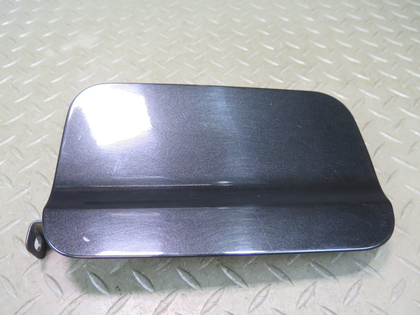00-06 BMW E53 X5 Fuel Tank Filler Door Lid Cover OEM