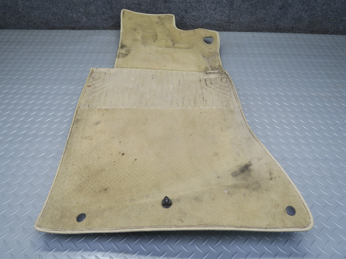86-93 Mercedes W124 300E Set of 2 Front Left & Right Carpet Floor  MAT OEM