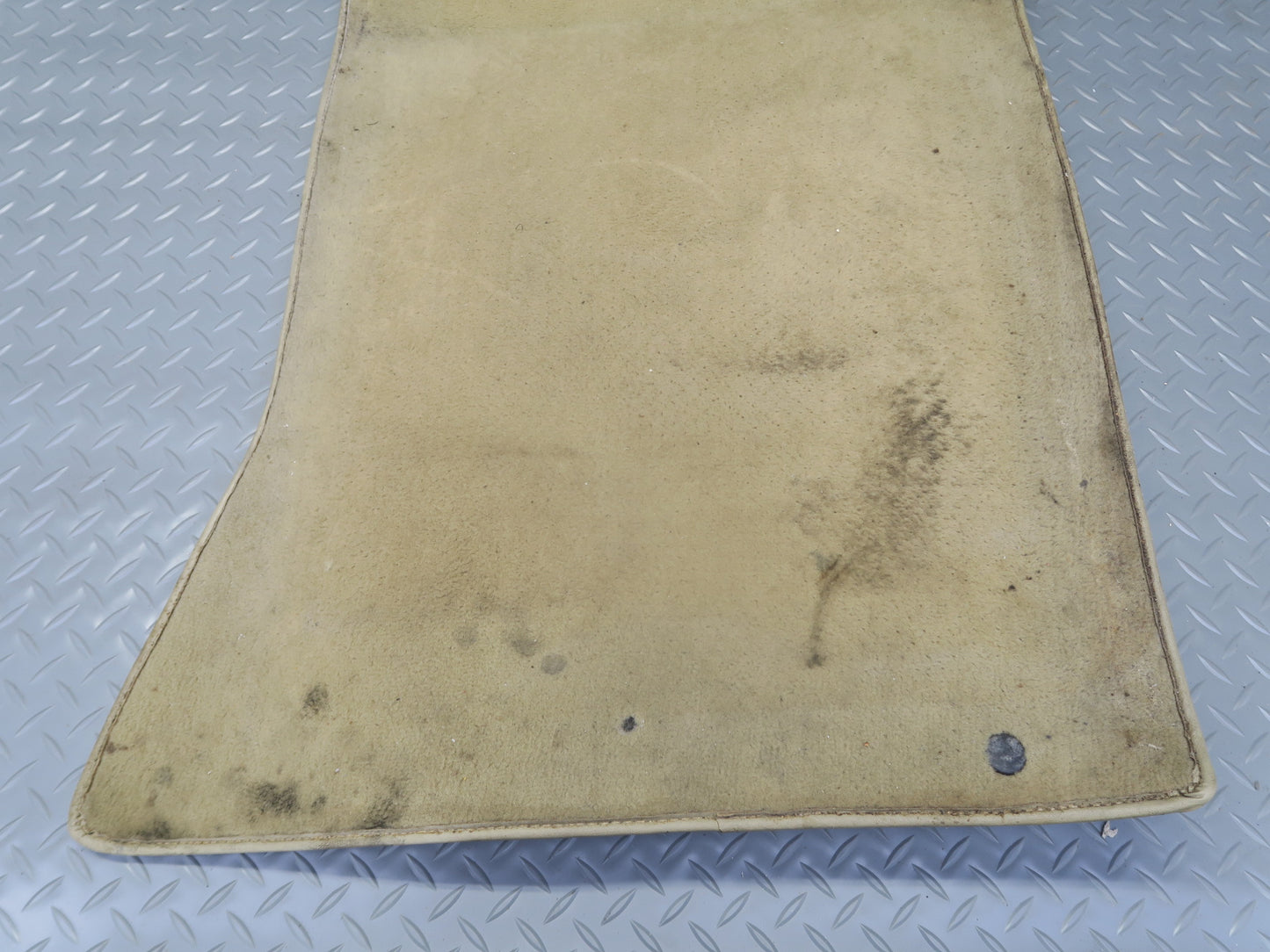 86-93 Mercedes W124 300E Set of 2 Front Left & Right Carpet Floor  MAT OEM