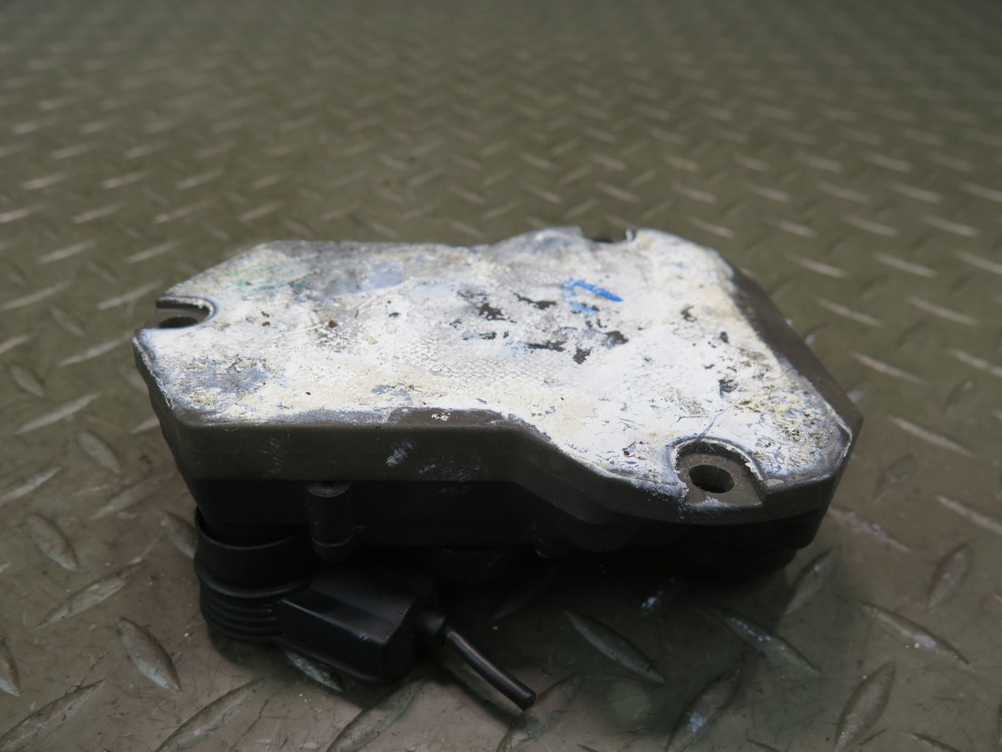 86-93 Mercedes W124 300E Ignition Control  Module 0085459632 OEM