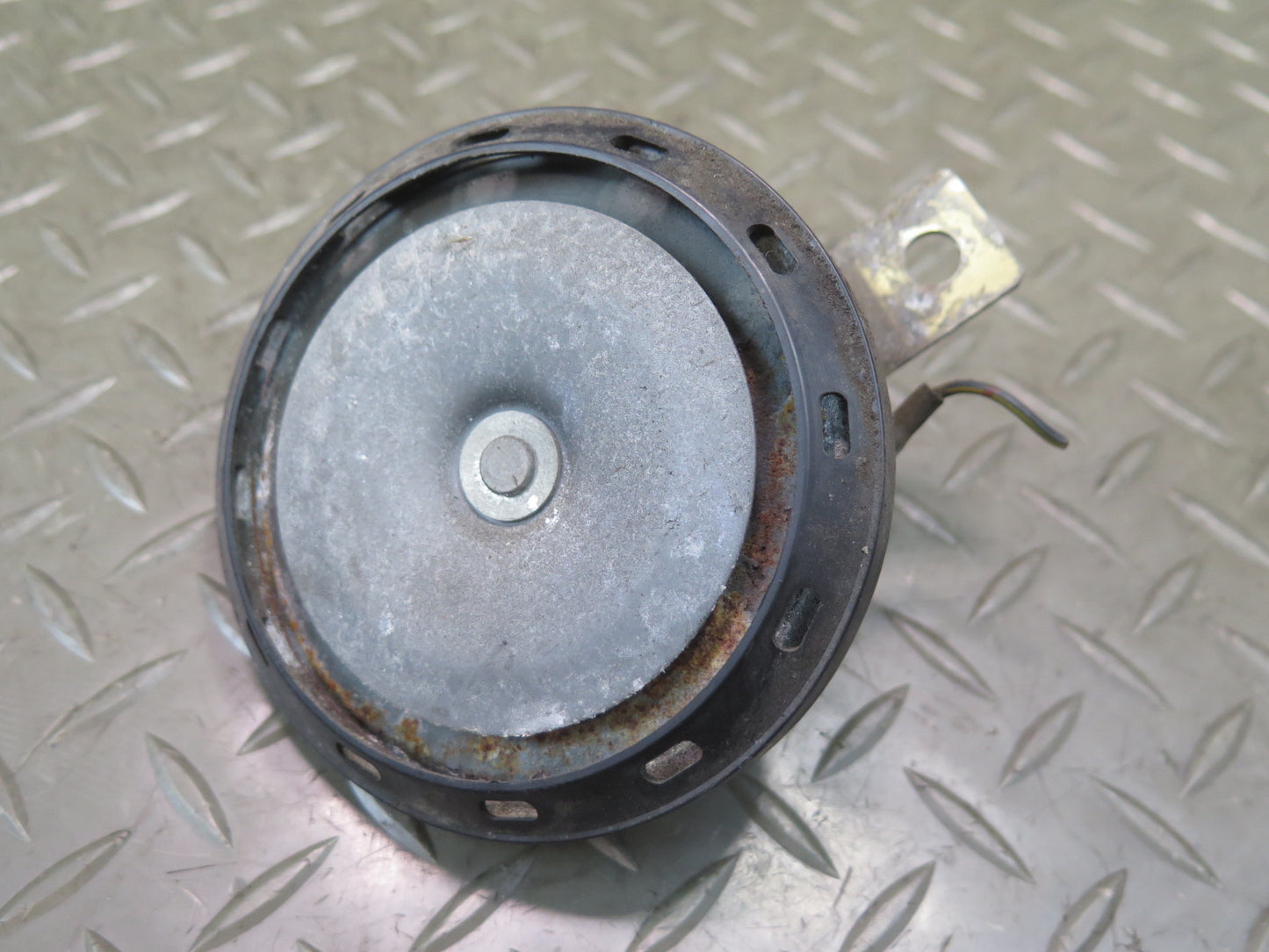 90-93 Mercedes W124 300E Anti Theft Alarm Horn Siren OEM