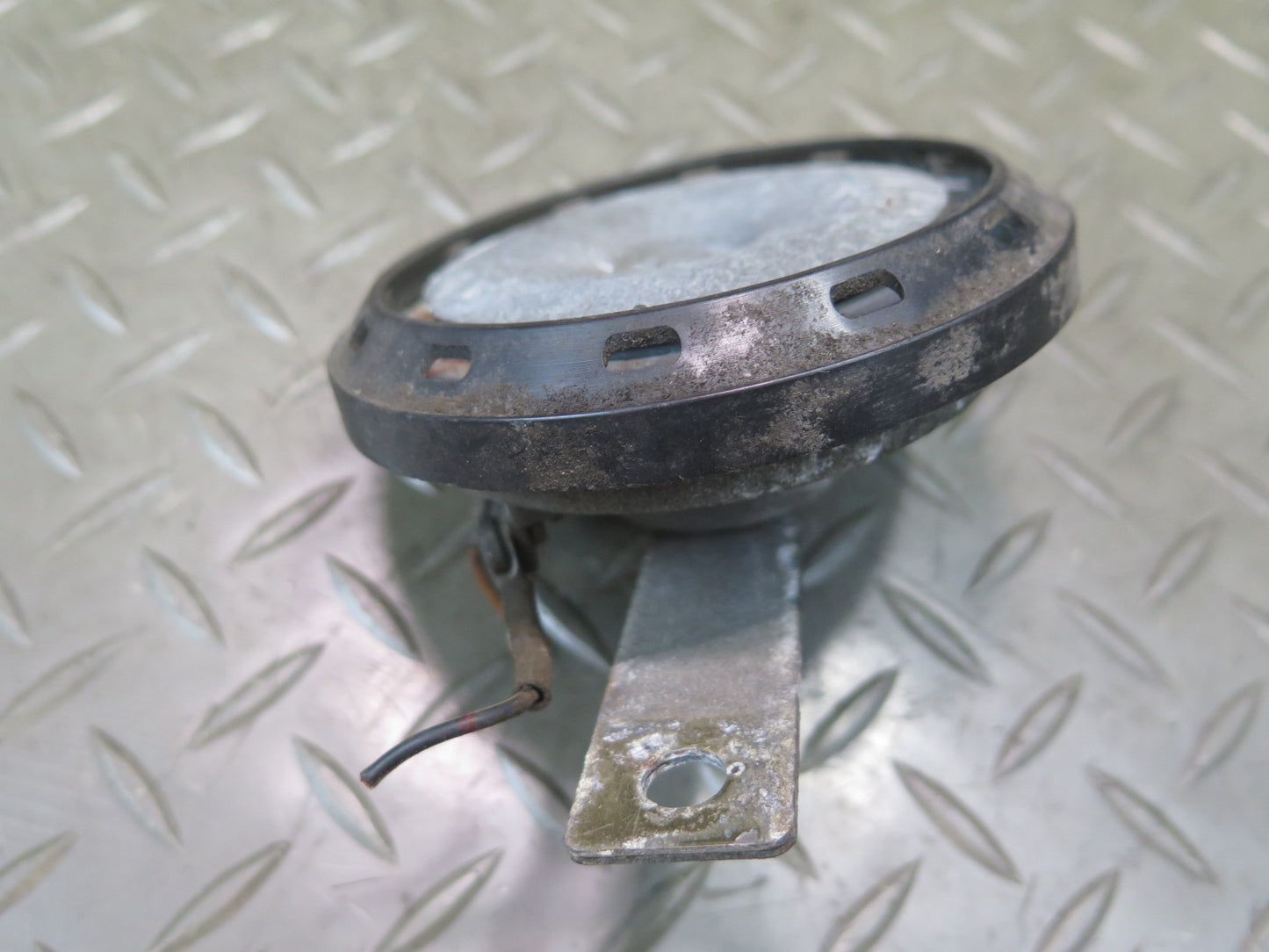 90-93 Mercedes W124 300E Anti Theft Alarm Horn Siren OEM