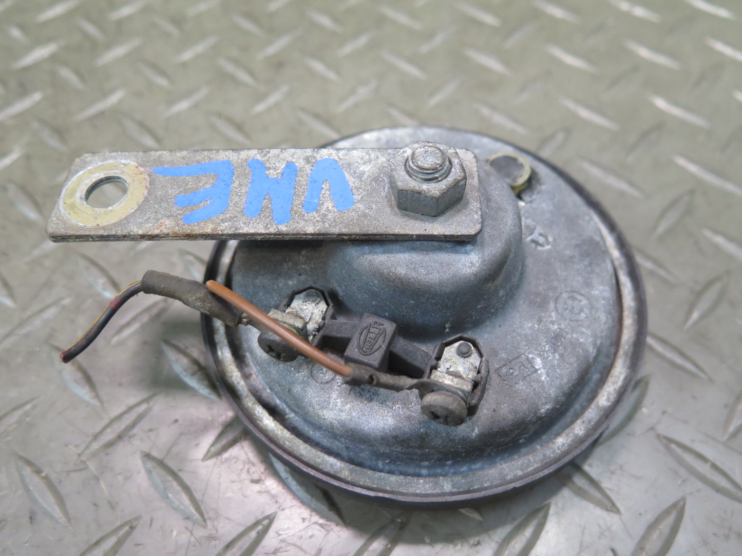 90-93 Mercedes W124 300E Anti Theft Alarm Horn Siren OEM