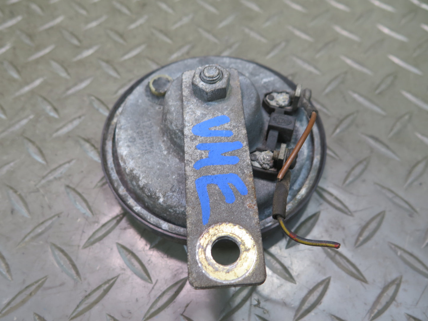 90-93 Mercedes W124 300E Anti Theft Alarm Horn Siren OEM