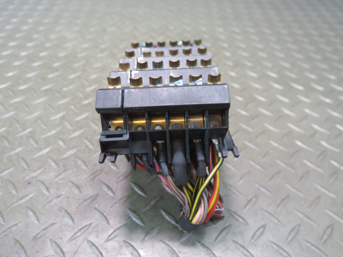 86-93 Mercedes W124 300E Fuse Relay Box OEM