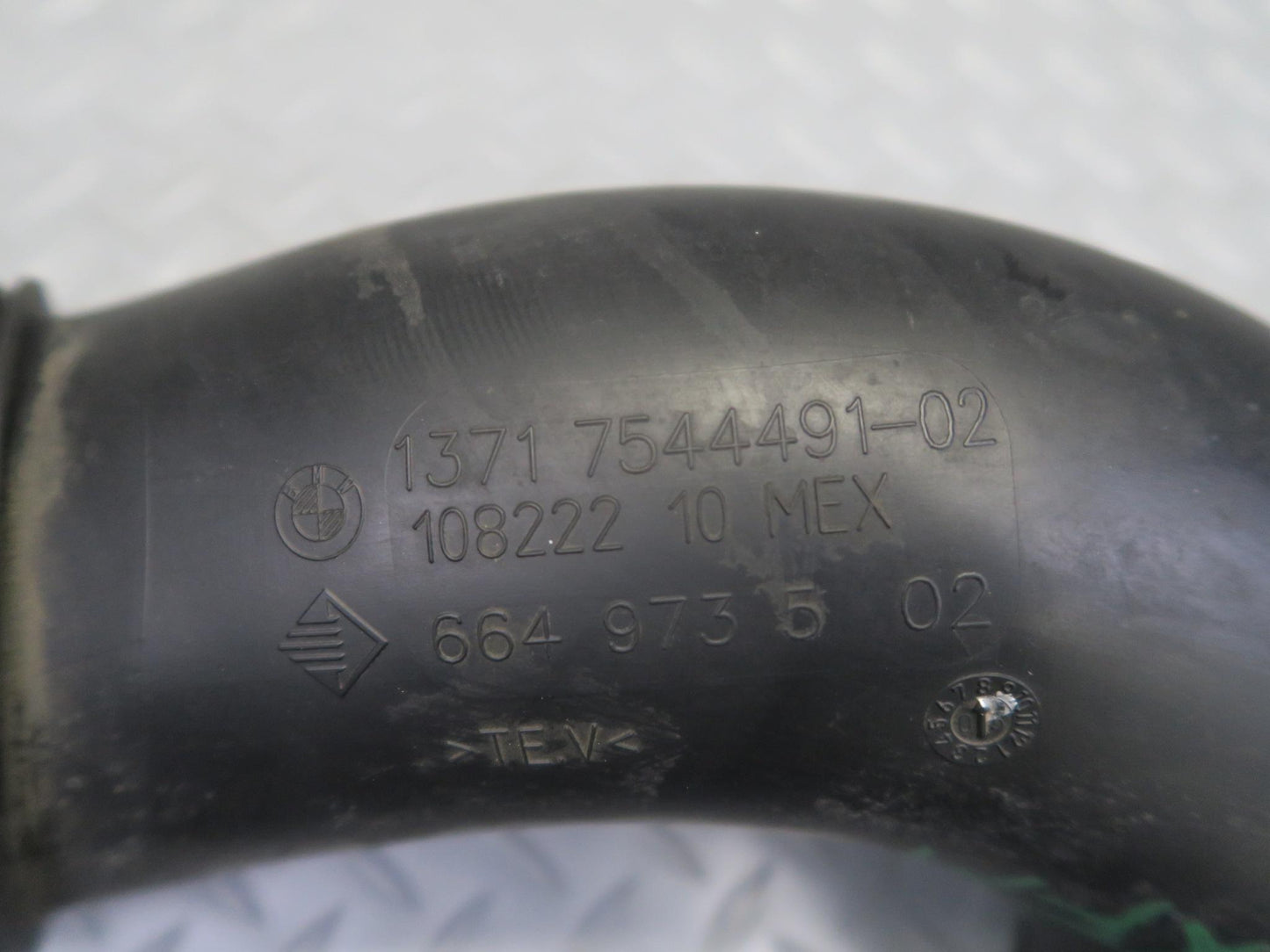 04-06 BMW E53 X5 N62 4.4 4.8is Air Intake Duct Tube Boot Pipe w MAF Sensor OEM