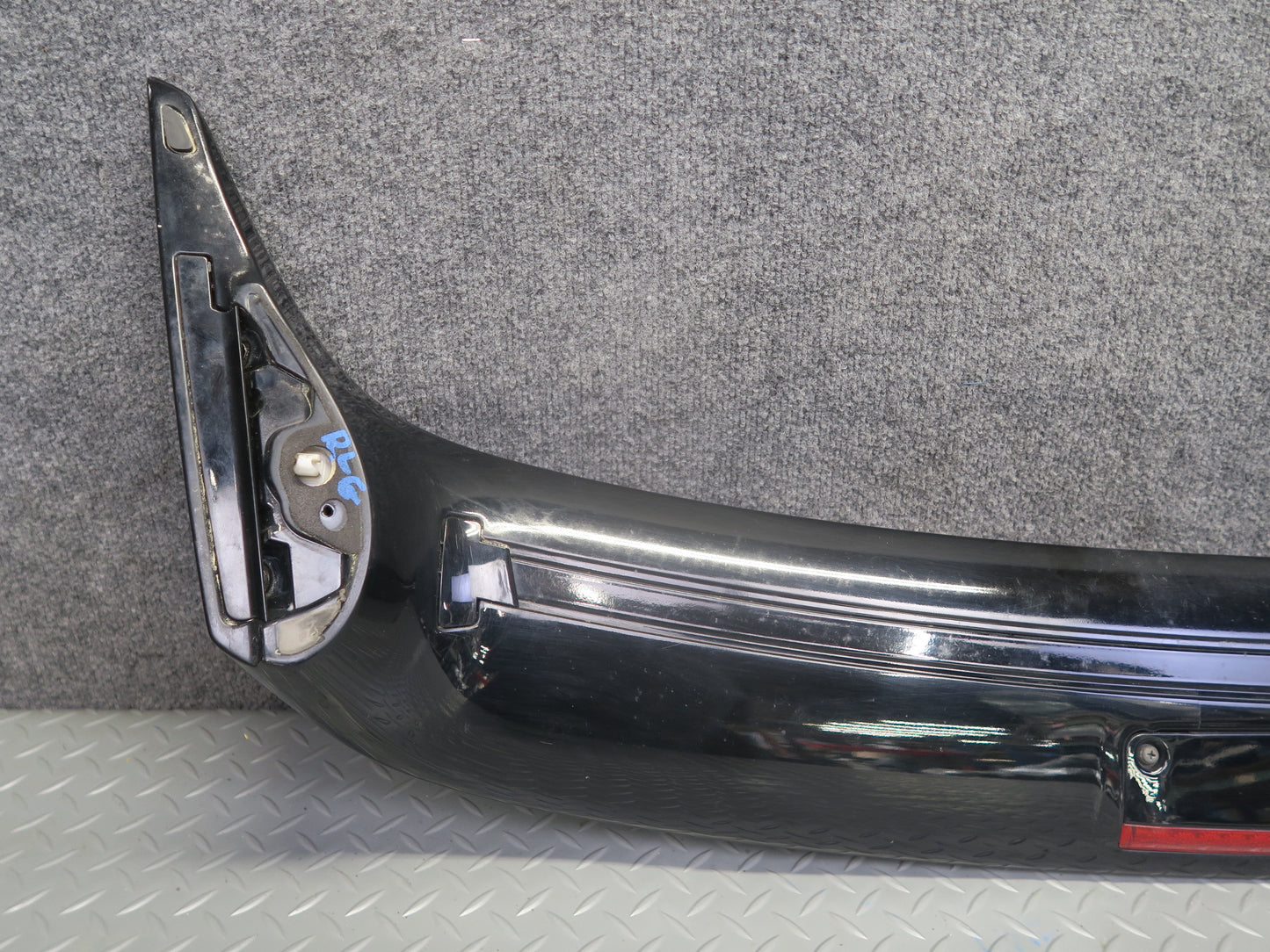 98-05 Lexus UZS160 GS300 GS400 GS430 Rear Trunk Spoiler w Third Brake Light OEM