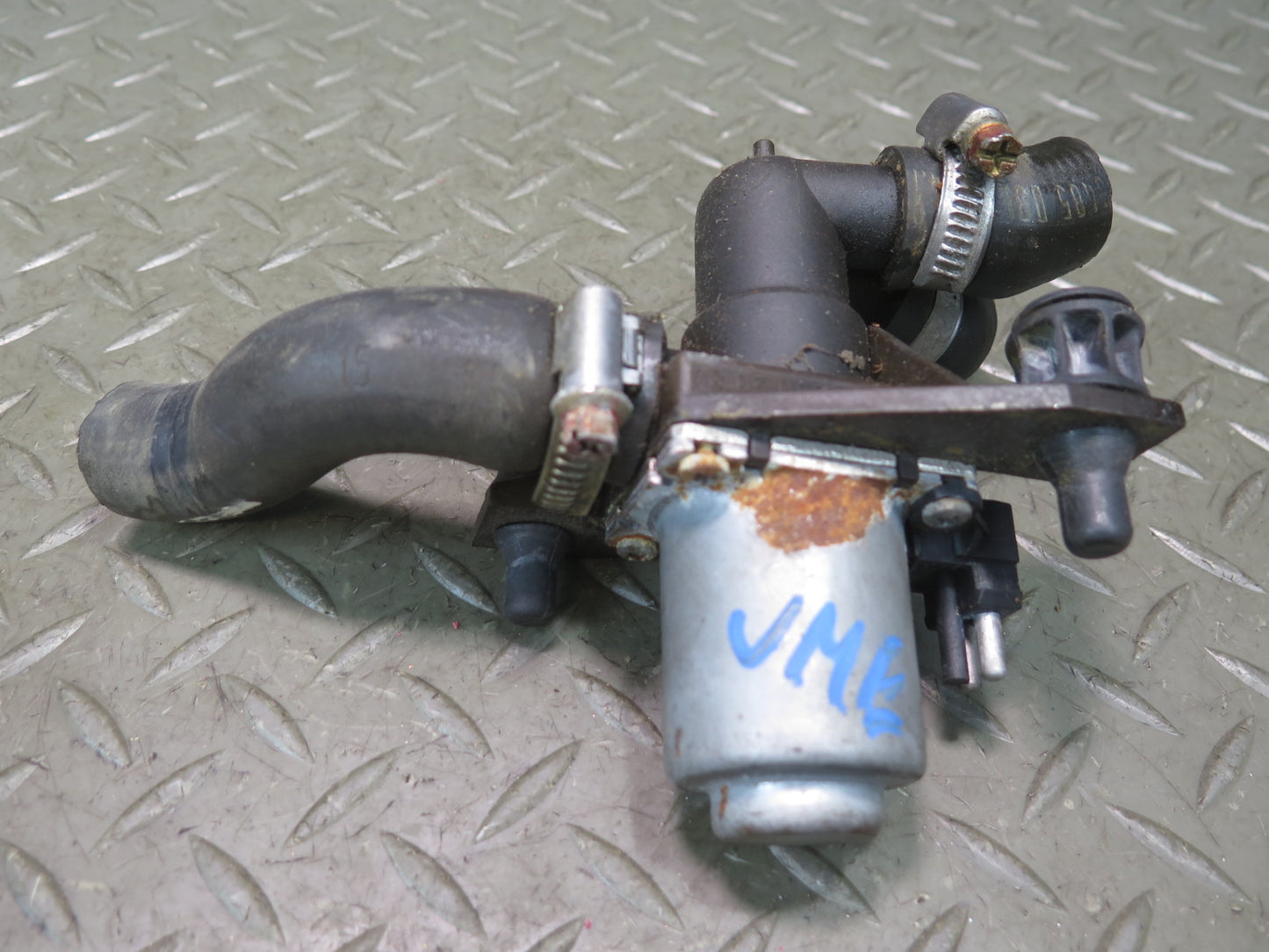 86-93 Mercedes W124 300E Heater Control Valve Pump OEM