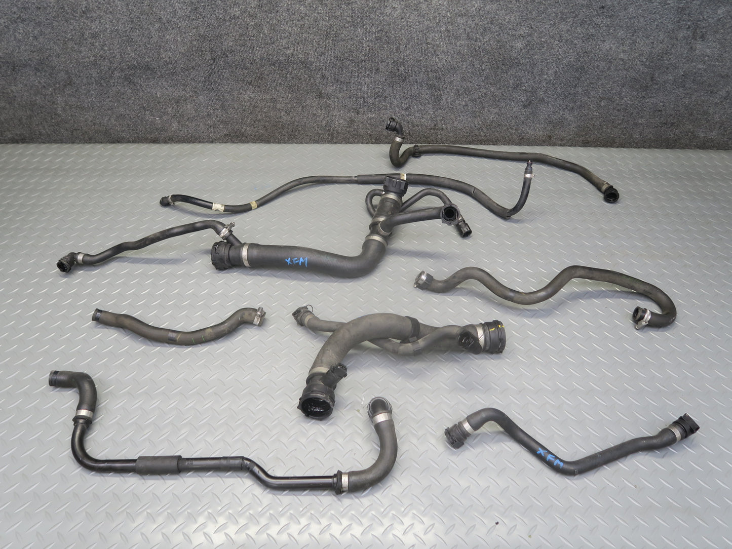 04-06 BMW E53 X5 4.8L N62 Engine Coolant Hose Pipe Line Set OEM