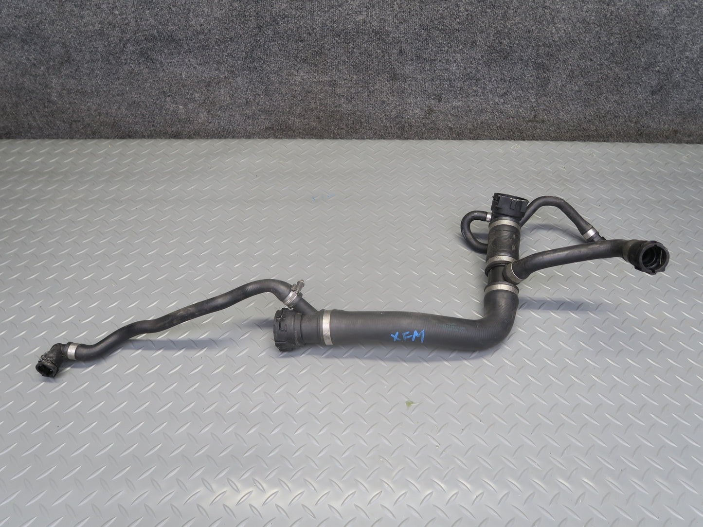 04-06 BMW E53 X5 4.8L N62 Engine Coolant Hose Pipe Line Set OEM