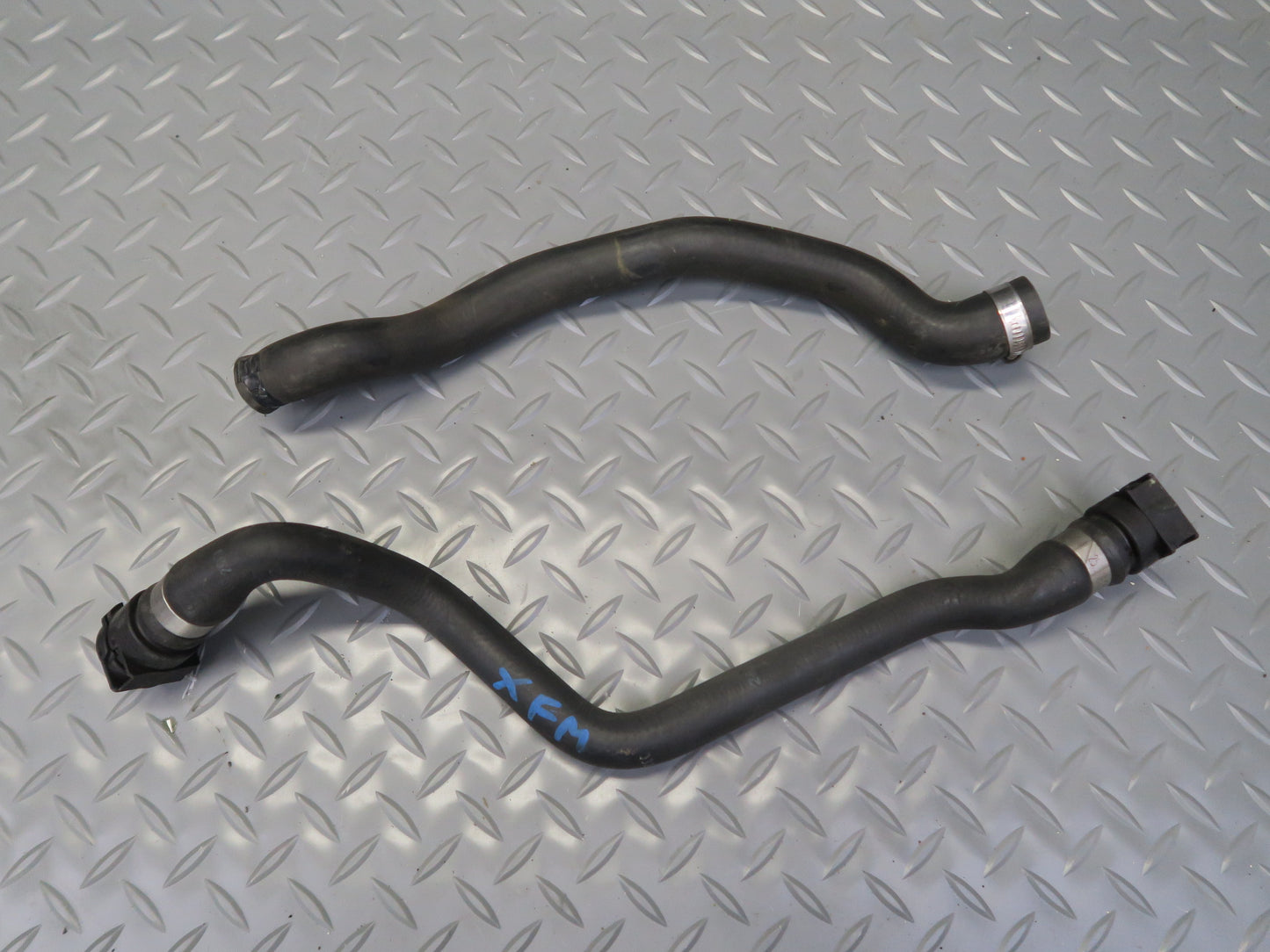 04-06 BMW E53 X5 4.8L N62 Engine Coolant Hose Pipe Line Set OEM