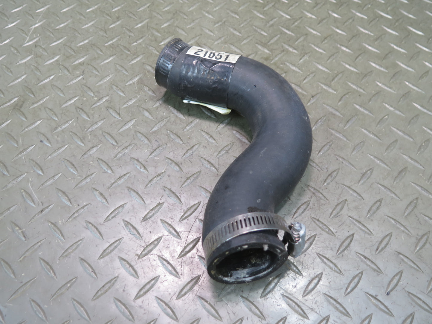 86-93 Mercedes W124 300E Set of 2 Engine Radiator Hose Pipe Line