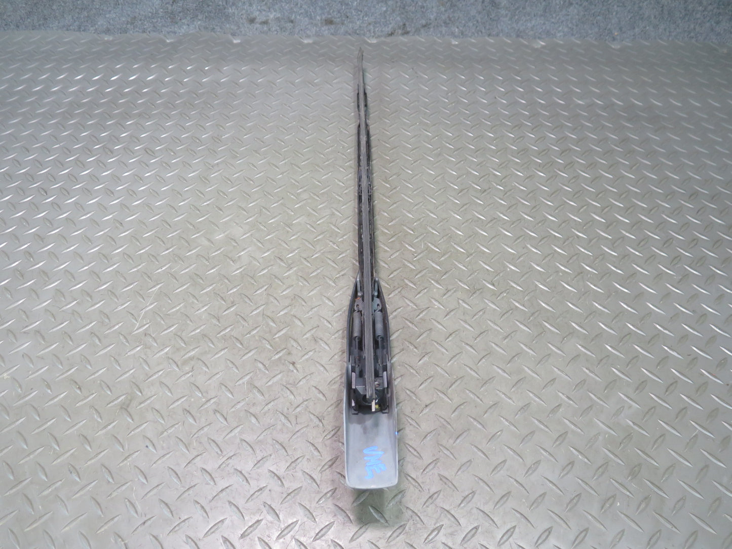86-93 Mercedes W124 300E Windshield Wiper Arm OEM