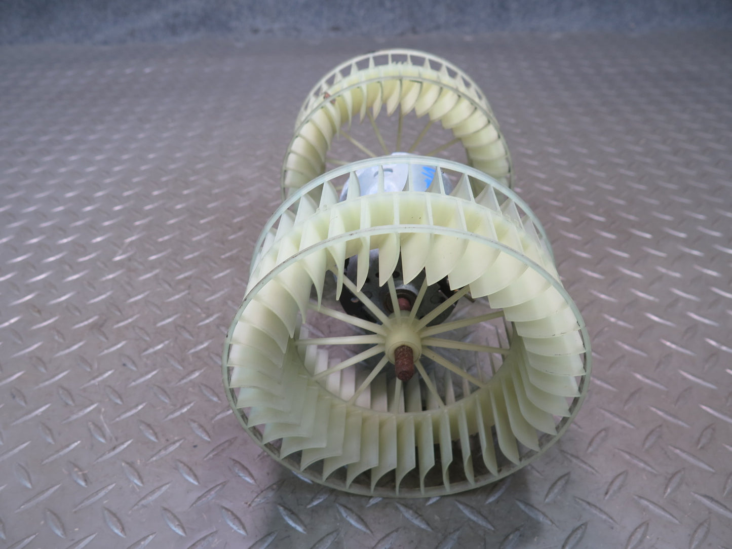 86-93 Mercedes W124 300E A/C Heater Blower Motor Fan OEM