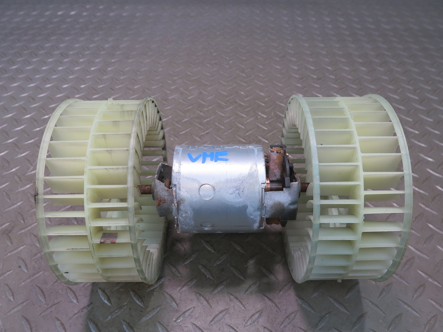 86-93 Mercedes W124 300E A/C Heater Blower Motor Fan OEM