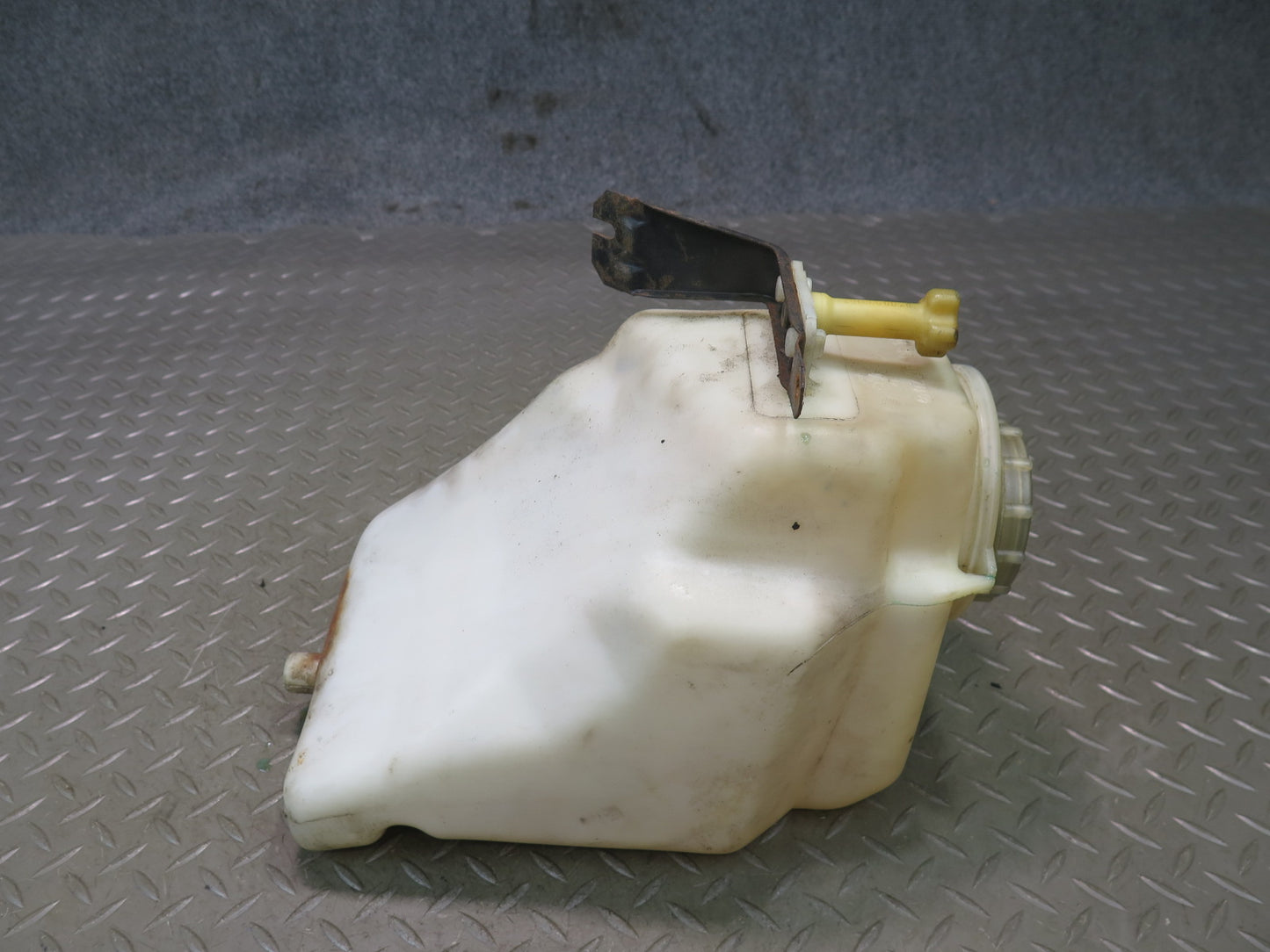 86-93 Mercedes W124 300E Windshield Washer Fluid Reservoir Tank w Pump OEM