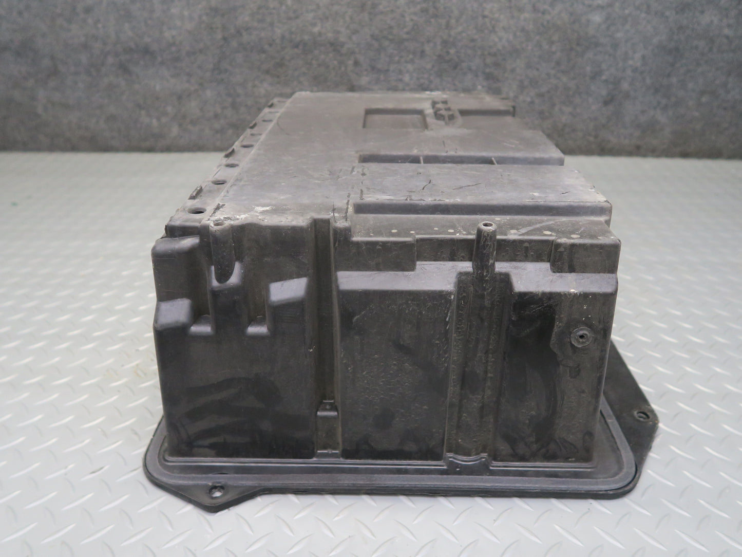 00-06 BMW X5 E53 Trunk Battery Tray Compartment Pan 8408905 OEM