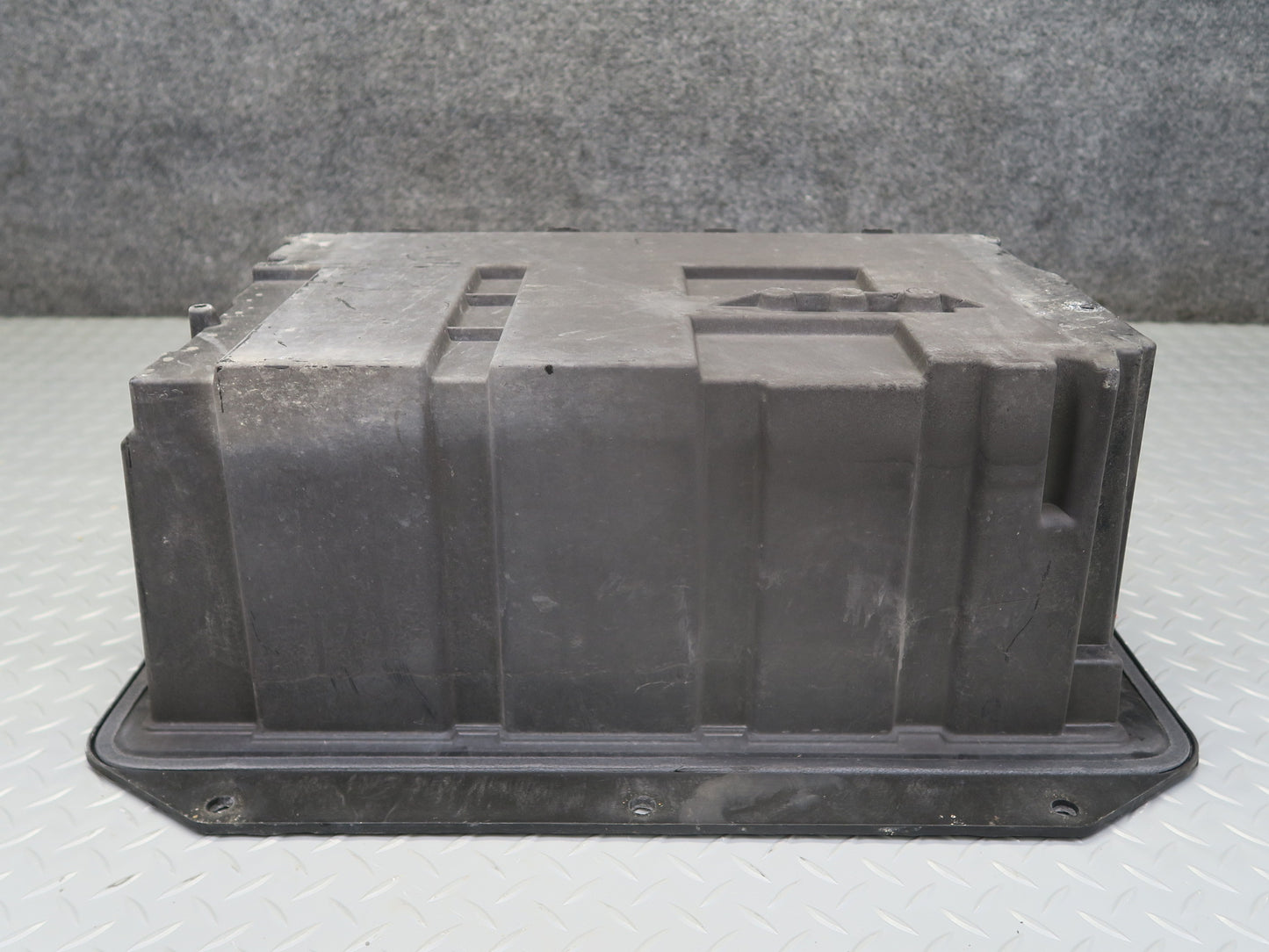 00-06 BMW X5 E53 Trunk Battery Tray Compartment Pan 8408905 OEM